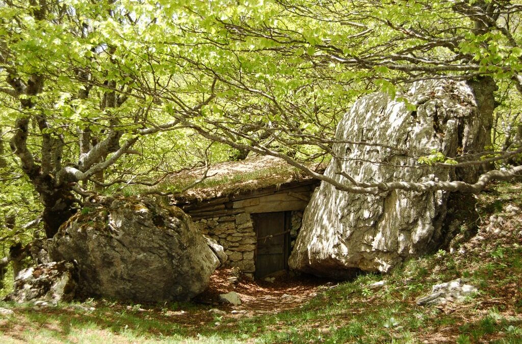 Magia del Molise e del Monte Marrone: ho incontrato il pittore eremita Charles Moulin