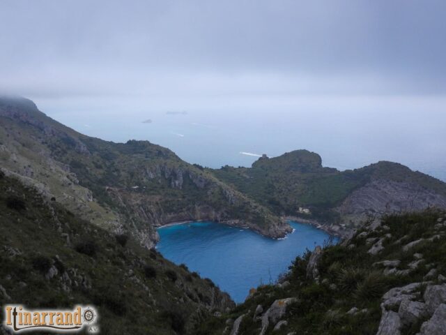 PENISOLA SORRENTINA E CAPRI AL PONTE DEI SANTI: UN VIAGGIO TRA SENTIERI E MARE