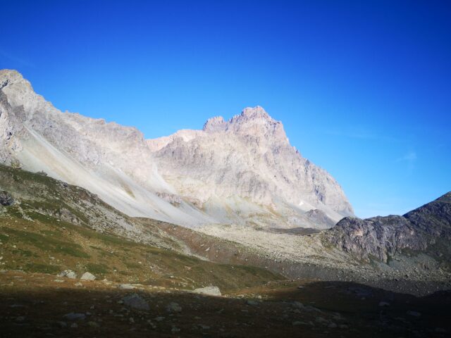 PIEMONTE : GIRO DEL MONVISO, L’ ANELLO DEL RE DI PIETRA