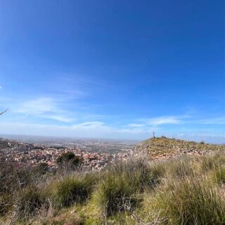 https://www.itinarrando.com/wp-content/uploads/2025/07/12-Catillo-tramonto_-320x320.jpg