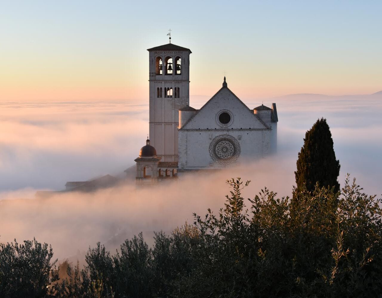 ZAINO IN SPALLA DA ASSISI A GUBBIO: IL SENTIERO DI SAN FRANCESCO