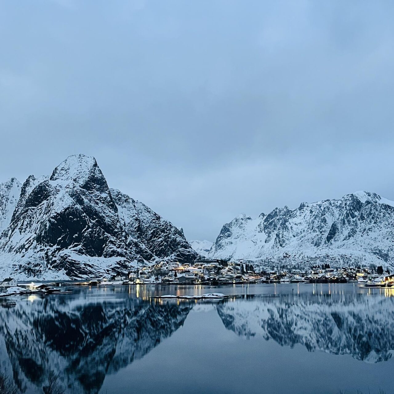 LOFOTEN E VESTERALEN: TREKKING D’INVERNO, BALENE E AURORE BOREALI