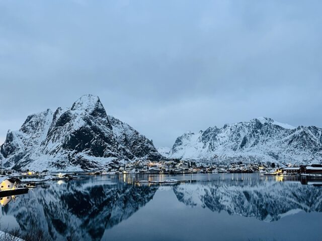 LOFOTEN E VESTERALEN: TREKKING D’INVERNO, BALENE E AURORE BOREALI