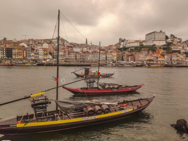 PORTOGALLO “ONDE” ROAD – ROTTA A NORD: DALLE COLLINE DEL DOURO ALLE ONDE DI NAZARÈ