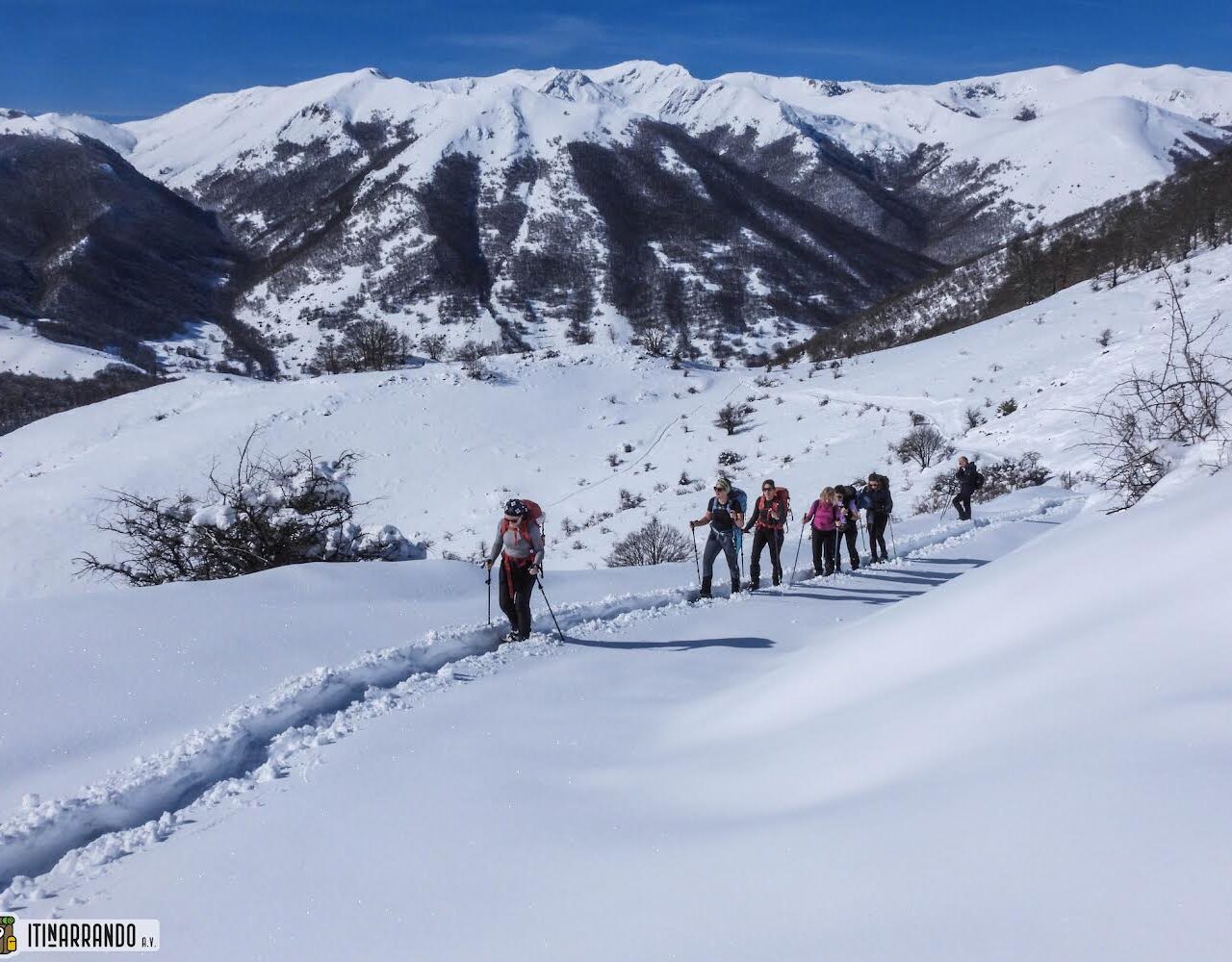 ABRUZZO (AQ): CIASPOLE NEL PARCO NAZIONALE D'ABRUZZO, RIFUGI E SELVAGGIO BIANCO