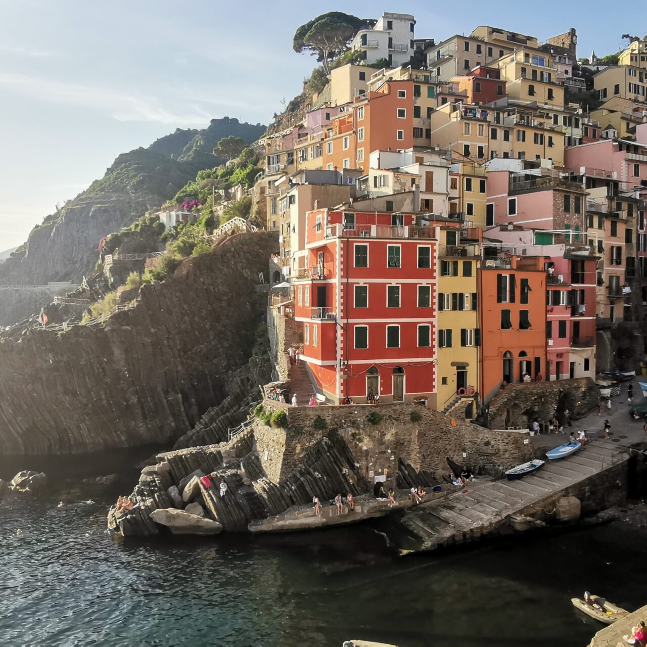 LIGURIA (SP): CINQUE TERRE, TRE GIORNI SOSPESI TRA AZZURRO, TRA BORGHI E SENTIERI