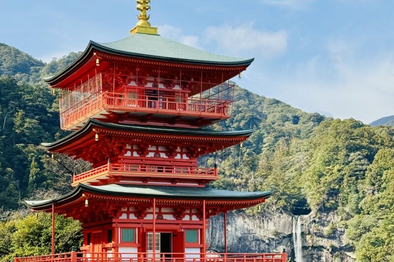 GIAPPONE - SULLE VIE DEL KUMANO KODO: UN CAMMINO MILLENARIO TRA FORESTE SACRE E ANTICHI SANTUARI