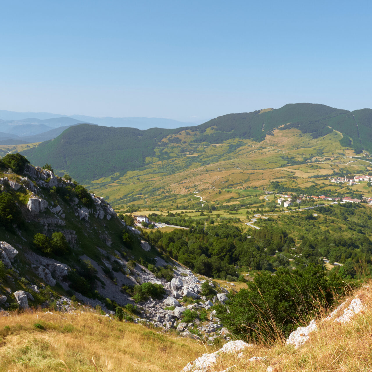 MOLISE (IS): I FUOCHI SACRI. LA ‘NDOCCIATA DI AGNONE, IL RITO E IL TREKKING NEL MOLISE CHE ESISTE