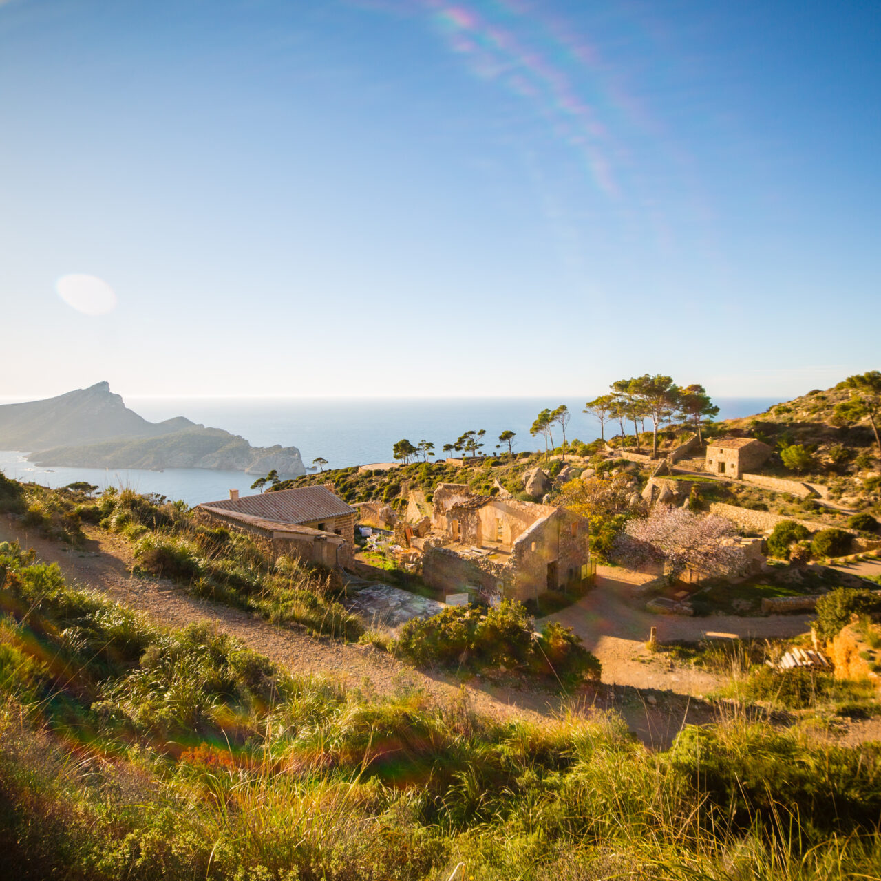 IL CAMMINO DI MAIORCA ATTRAVERSO LA SERRA DE TRAMUNTANA